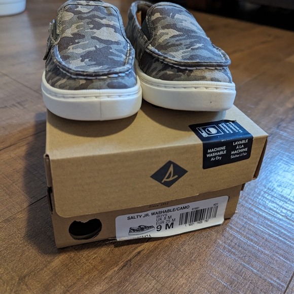 Sperry Top-Sider toddler shoes - Picture 3 of 4